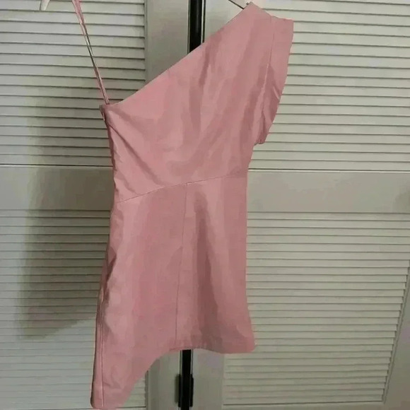 New NWT  Size M LAMARQUE X REVOLVE Corey Mini Dress in Orchid Pink - Picture 5 of 5